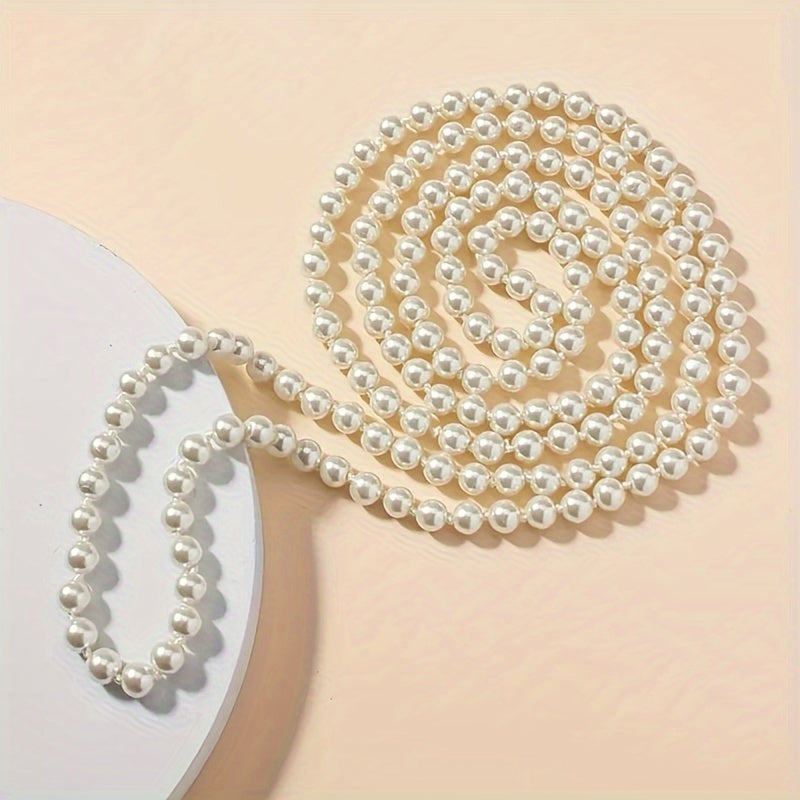 Long pearl necklace