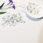 Hair clip with floral motif