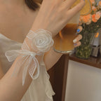 Stylish floral accessory