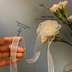 Stylish floral accessory