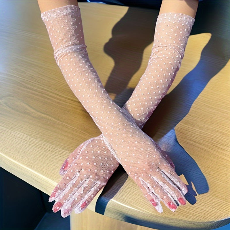 Tulle gloves with delicate dotted decoration