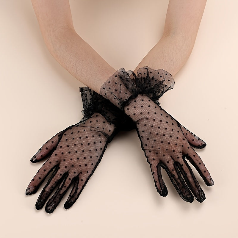 Pleated black gloves with a dotted pattern