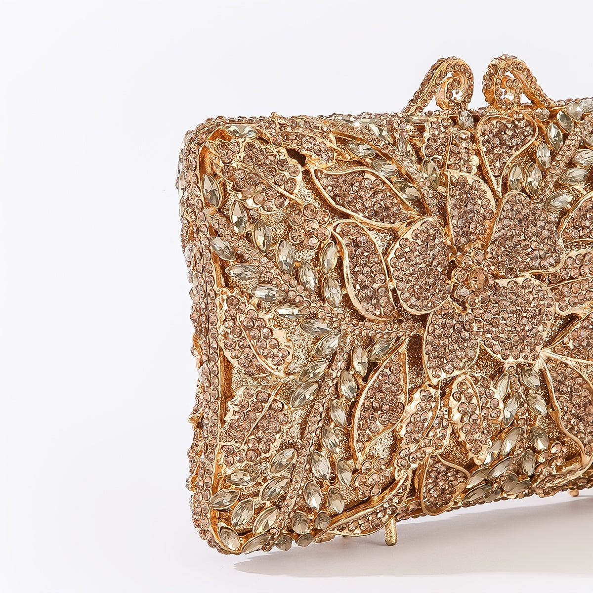 Luxurious clutch bag with floral motif