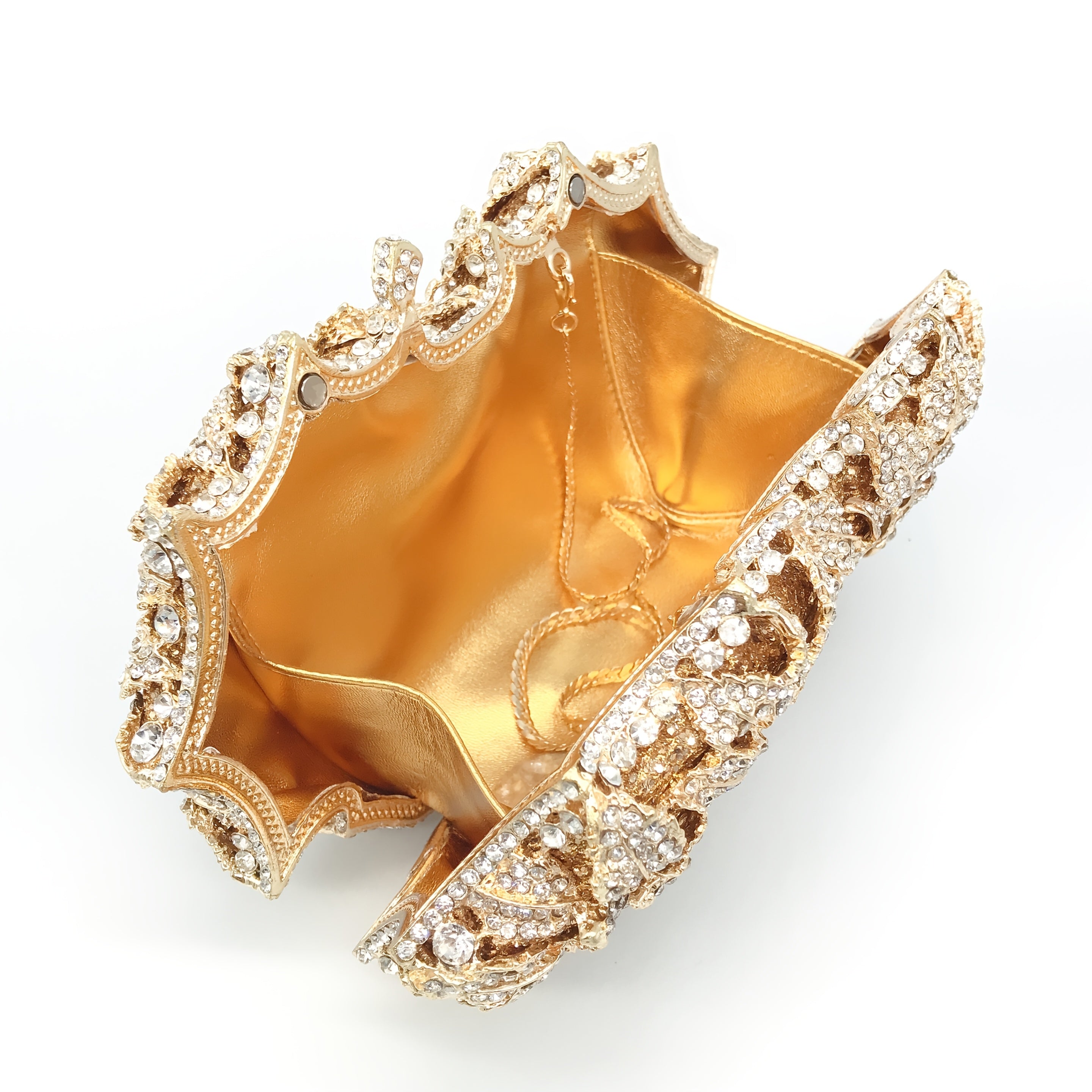 Luxurious glittering handbag with rose motif